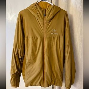 Art’teryx atom hoody